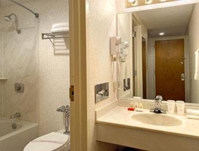 фото отеля Ramada Conference Center-Paintsville