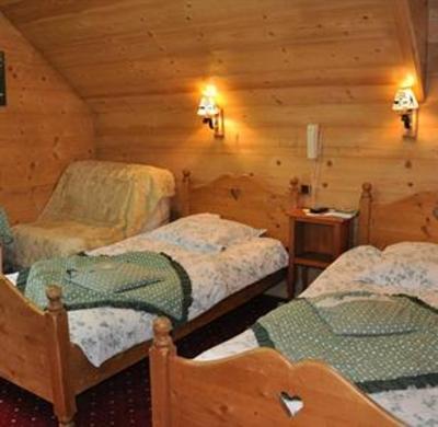 фото отеля Logis Hotel Les Airelles