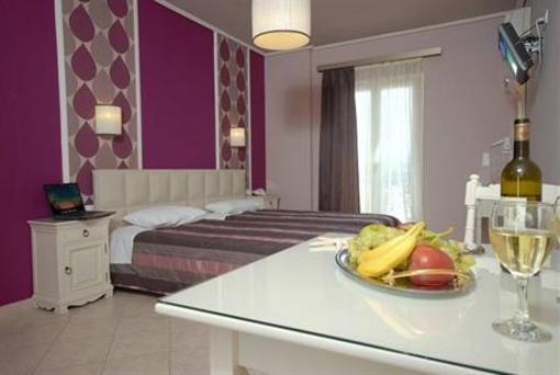 фото отеля Liana Hotel