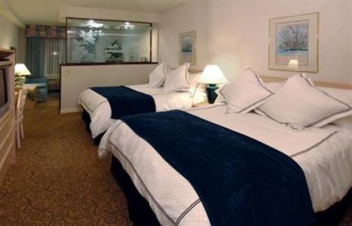 фото отеля Shilo Inn Suites Hotel Hilltop Pomona