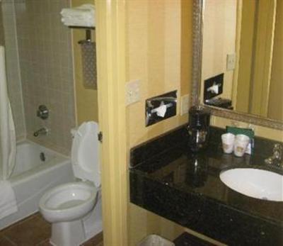 фото отеля Best Western Plus Aquia Quantico Inn