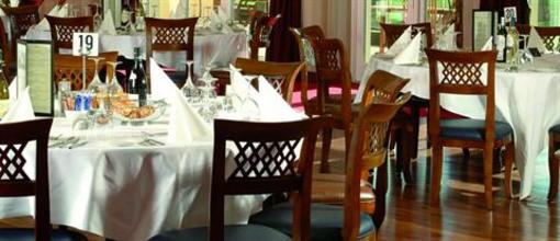 фото отеля Knightsbrook Hotel & Golf Resort