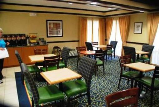 фото отеля SpringHill Suites Little Rock