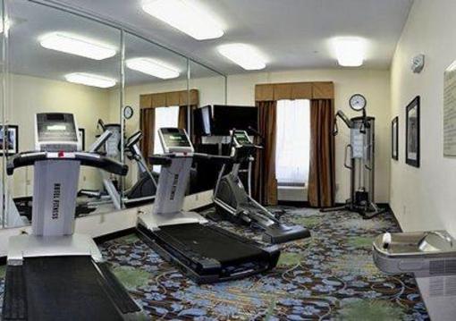 фото отеля Comfort Suites Oil Center