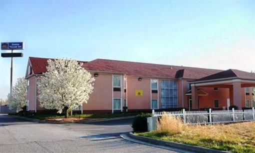 фото отеля Best Western Dawson Village Inn