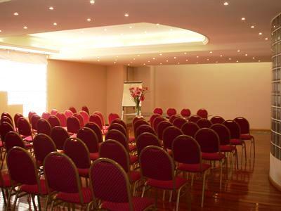 фото отеля Altezza Apart Suites Mendoza