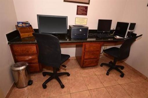 фото отеля Best Western Garden Inn And Suites San Benito