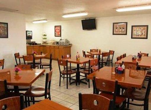 фото отеля Econo Lodge Truman Inn