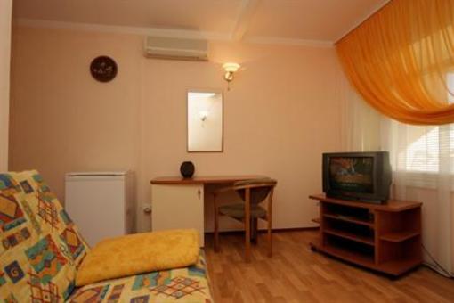 фото отеля Summer Youth Hotel Edem
