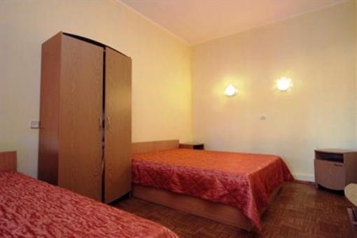 фото отеля Summer Youth Hotel Edem