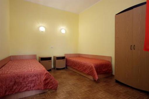 фото отеля Summer Youth Hotel Edem