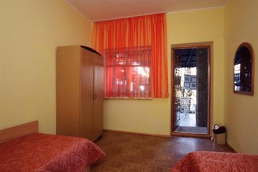 фото отеля Summer Youth Hotel Edem