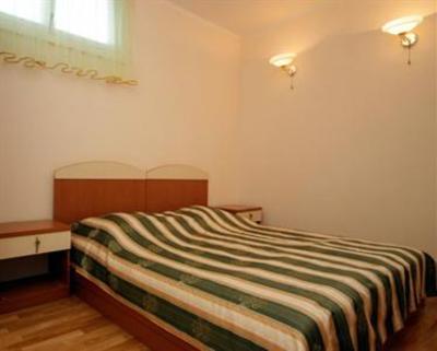 фото отеля Summer Youth Hotel Edem