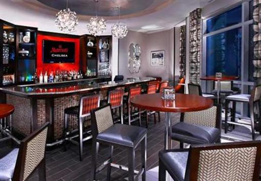 фото отеля Residence Inn Boston Logan Airport Chelsea