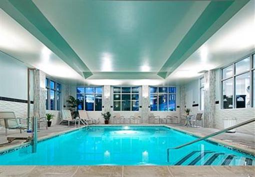 фото отеля Residence Inn Boston Logan Airport Chelsea