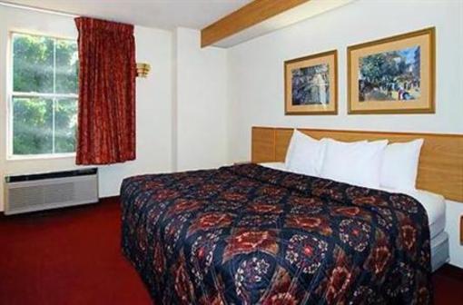 фото отеля Sleep Inn Walterboro