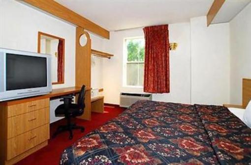 фото отеля Sleep Inn Walterboro