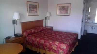 фото отеля Peach Tree Inn Saint George (South Carolina)