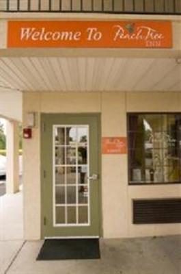 фото отеля Peach Tree Inn Saint George (South Carolina)