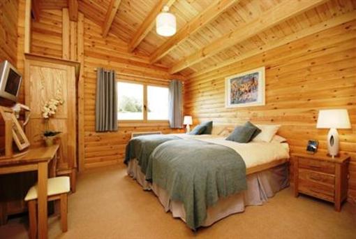фото отеля South Winchester Lodges