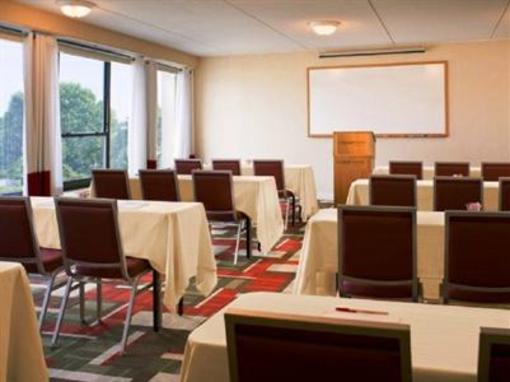 фото отеля Four Points by Sheraton Manchester Airport