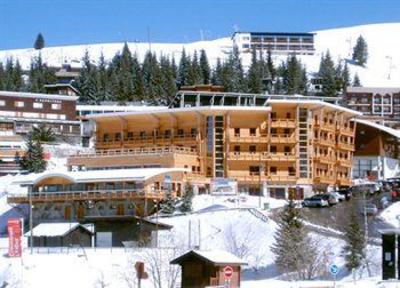 фото отеля Residence Les Balcons De Recoin Cela Chamrousse