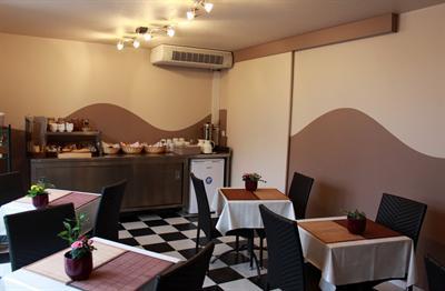 фото отеля Fasthotel Nimes Caissargues