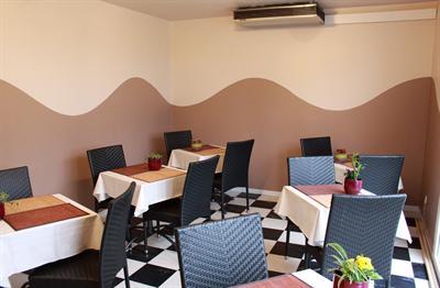 фото отеля Fasthotel Nimes Caissargues