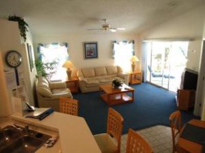 фото отеля Westbury Villa Rentals Davenport