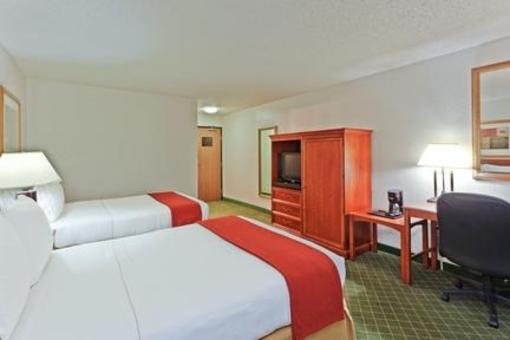 фото отеля Holiday Inn Express Frederick
