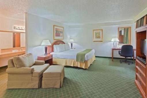 фото отеля Holiday Inn Express Frederick