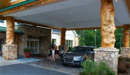 фото отеля Hampton Inn & Suites Cashiers-Sapphire Valley