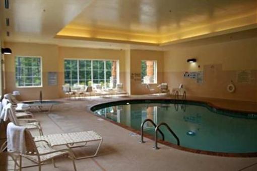 фото отеля Hampton Inn & Suites Cashiers-Sapphire Valley