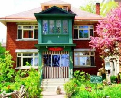 фото отеля Downtown Bed & Breakfast Ottawa