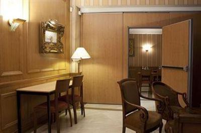 фото отеля Hotel Neva - Paris