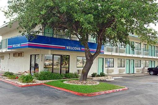 фото отеля Motel 6 Austin Central - North
