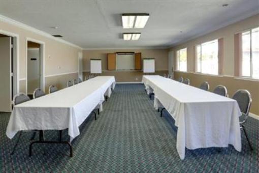 фото отеля Americas Best Value Inn Vacaville