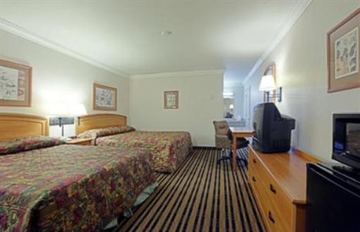 фото отеля Americas Best Value Inn Vacaville