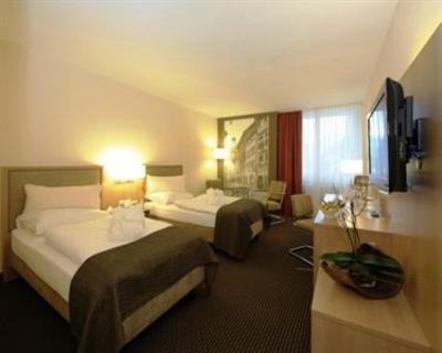 фото отеля BEST WESTERN PLUS Central Hotel Leonhard