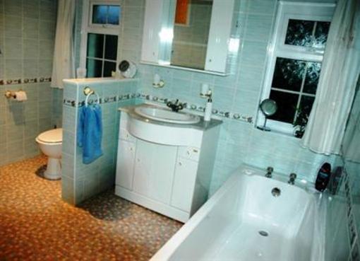 фото отеля Coach House Cottage