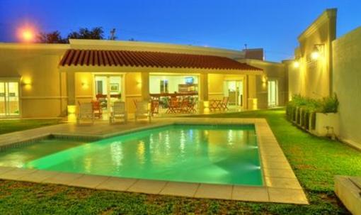 фото отеля Laplace Hotel Cordoba (Argentina)