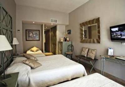фото отеля Hotel Le Suffren