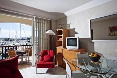 фото отеля Hotel Le Suffren