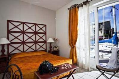 фото отеля Hotel Le Suffren