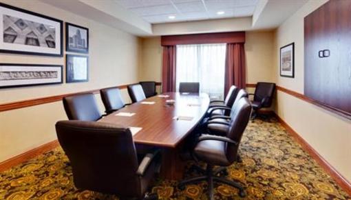 фото отеля Country Inn & Suites West Seneca