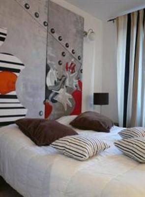 фото отеля Hotel Regina Le Puy-en-Velay