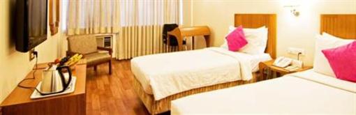 фото отеля Regency Hotel Santacruz East Mumbai