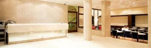 фото отеля Regency Hotel Santacruz East Mumbai