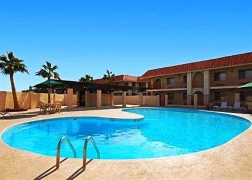 фото отеля Quality Inn & Suites Lake Havasu City