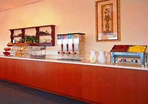 фото отеля Quality Inn & Suites Lake Havasu City